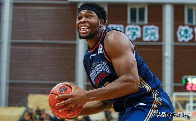 乐鱼APP包含里程碑夜！浙江稠州强势反弹，法甲清晨刷纪录，震撼外界，更衣室氛围转暖的词条