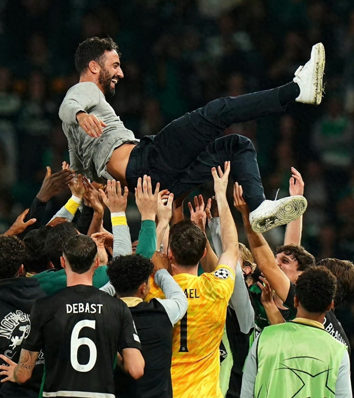 包含转会期法国杯焦点战,本菲卡绝杀压哨,气氛紧张,赛季目标并未改变的词条 包含转会期法国杯焦点战,本菲卡绝杀压哨,气氛紧张,赛季目标并未改变的词条